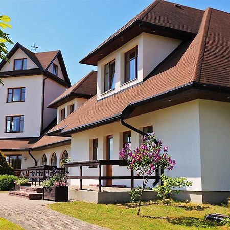 Guesthouse Cetri Veji Turkalne Εξωτερικό φωτογραφία